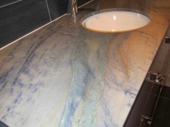 plan-de-vasque-pose-quartzite-azul